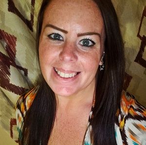 Meet your Posher, Dedra